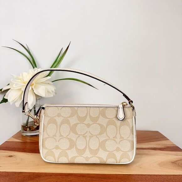 NWT Coach Nolita 19 In Signature Canvas With‎ Floral Appliquéd - Picture 3 of 8